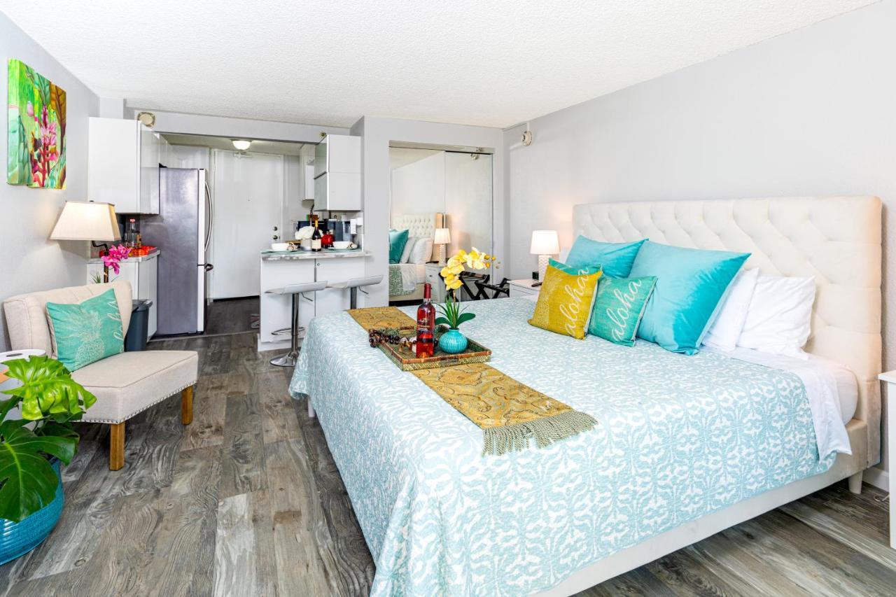 Beautifully Upgraded Studio Close To Waikiki Beach Appartement Honolulu Buitenkant foto
